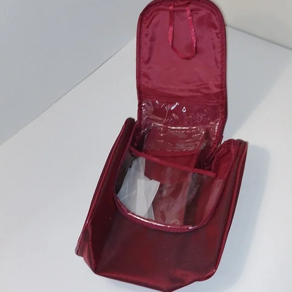 Avon travel bag - Picture 7 of 10